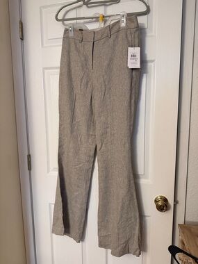 Women’s Tailored Linen-Blend Trousers in Light Taupe